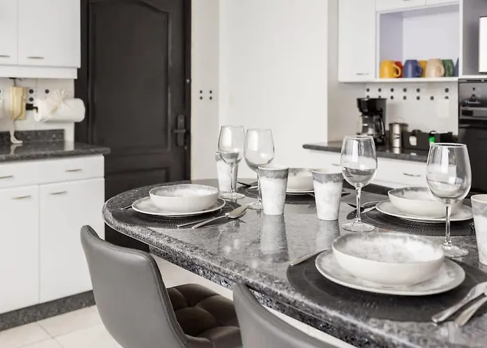 Holiday home Posh Polanco Tvs And Desks In Each Mexico City