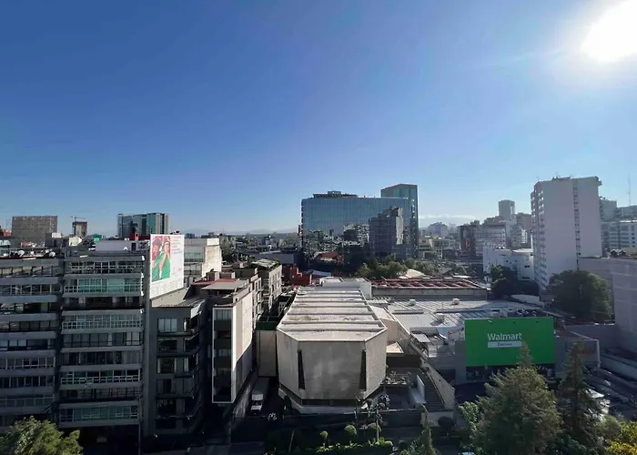 Posh Polanco Tvs And Desks In Each Holiday home Mexico City
